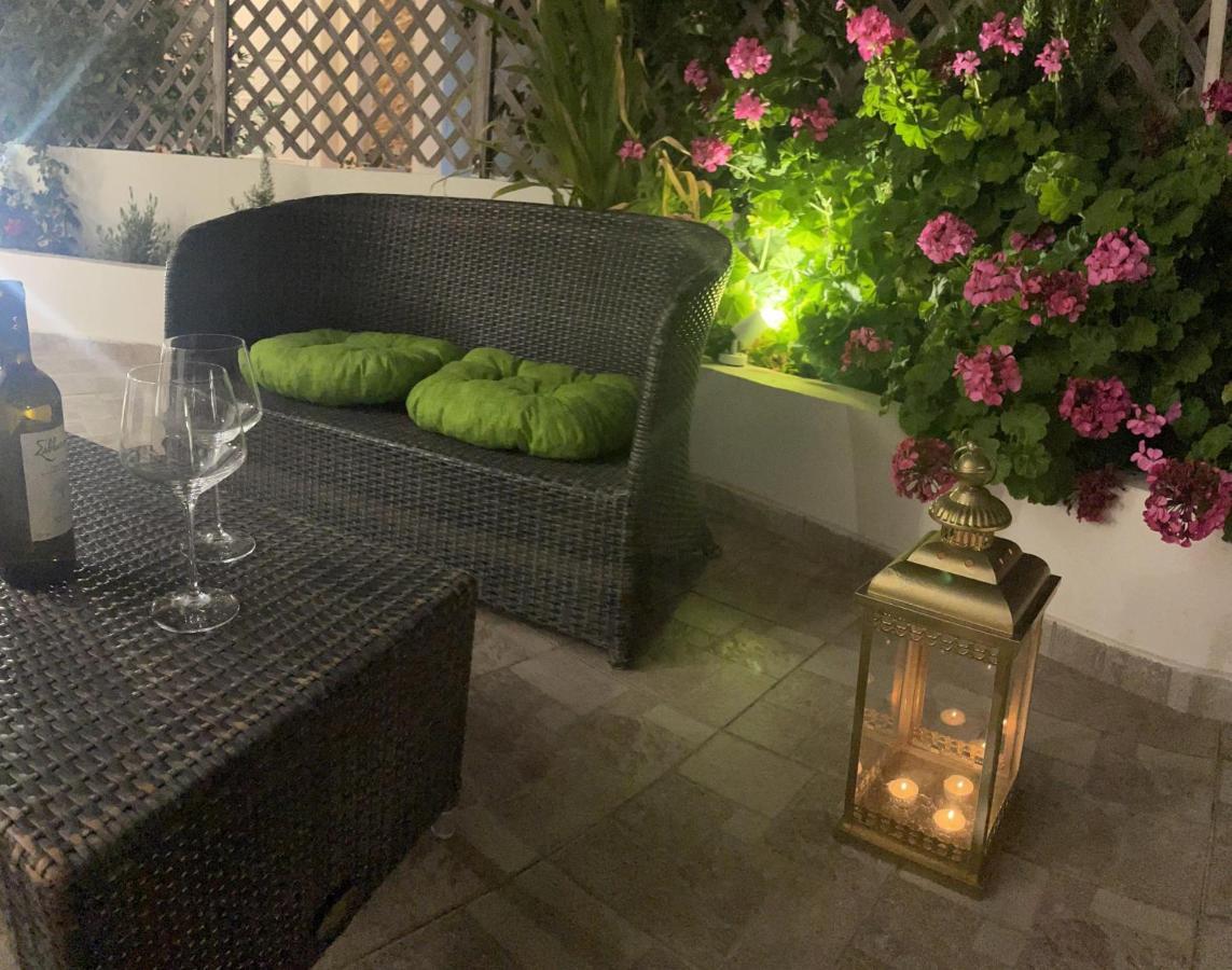 Naelia Villa Pastida Екстериор снимка